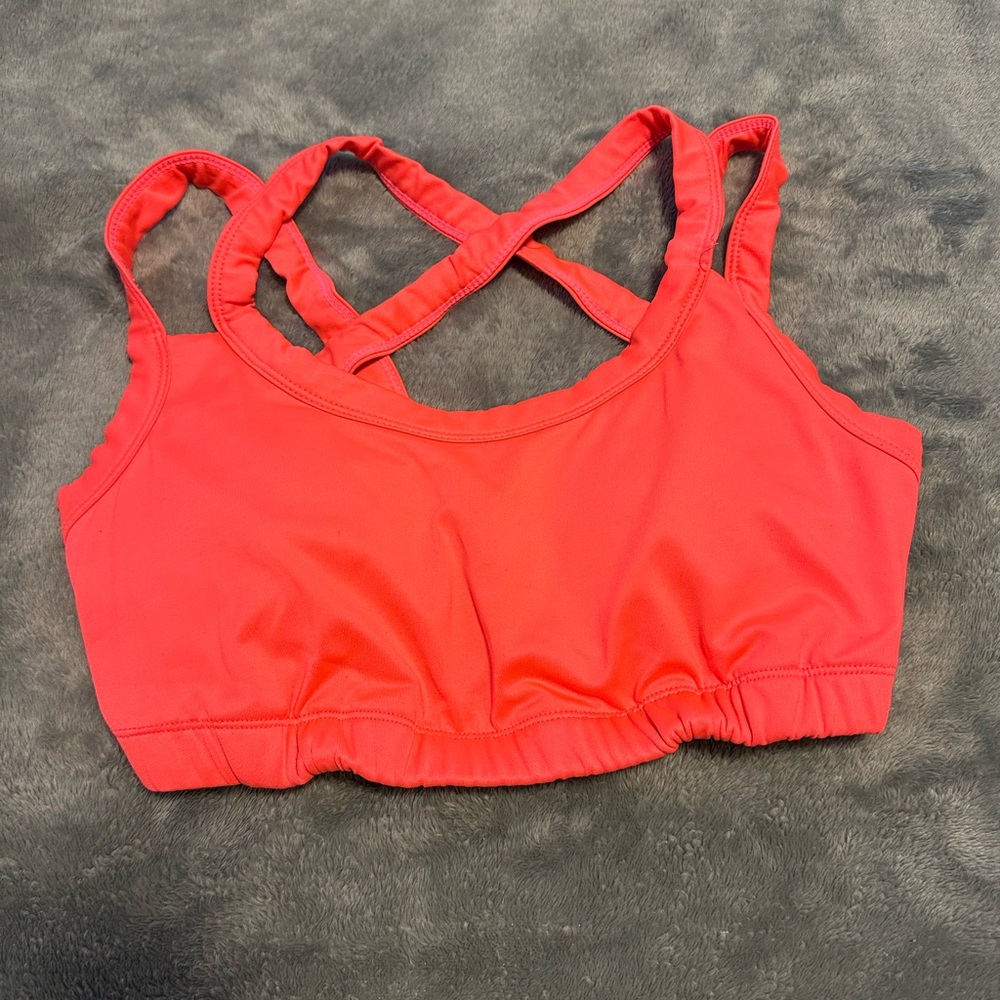 Kiava sports bra with removable pads